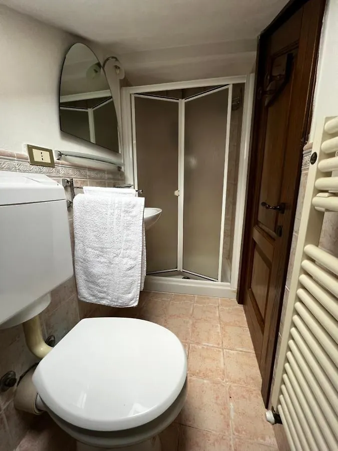 La Casina Rosa Di Umberto E Barbara Vila Roccastrada